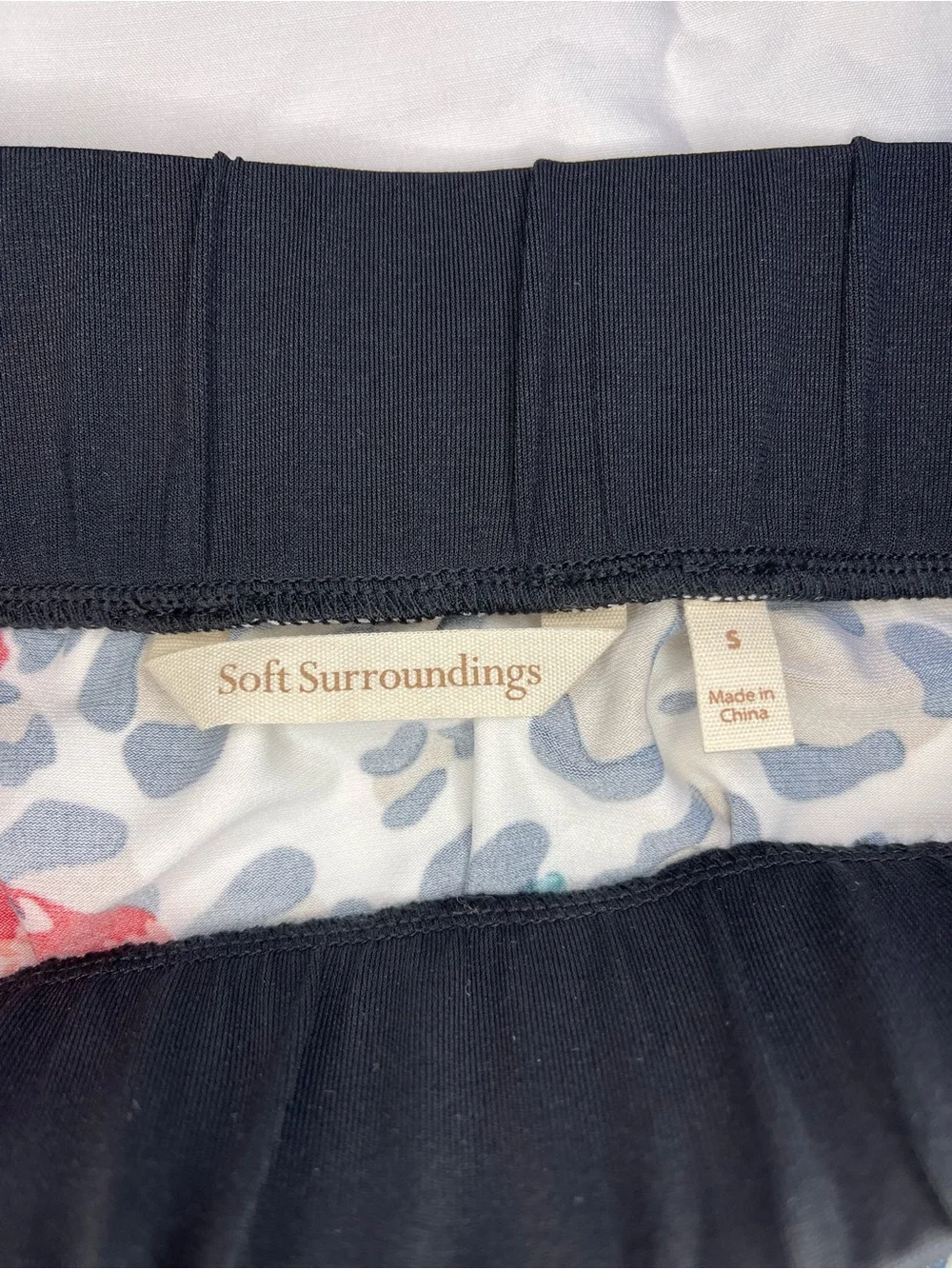 Soft Surroundings Skirt S Floral Leopard Print Asymmetrical Midi White Flowy - Picture 8 of 9